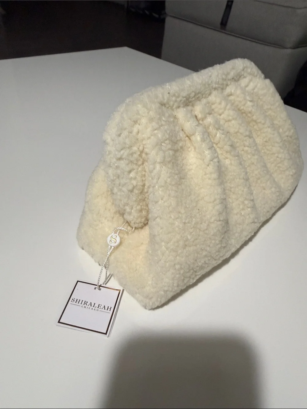 Shiraleah  Chicago Cream Sherpa Clutch